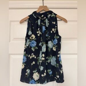 Floral Sleeveless Top - Black and Blue XS